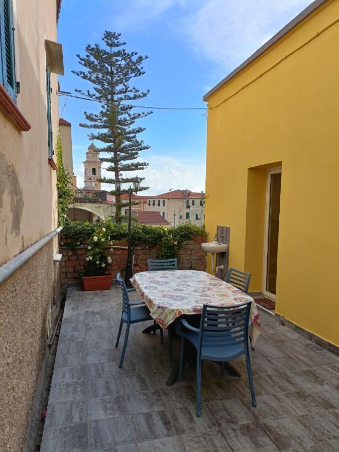 Casa Ribes Villa Santo Stefano al Mare Exterior photo